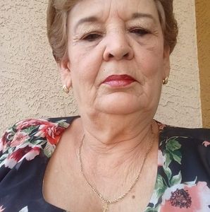 Meet your Posher, Raquel